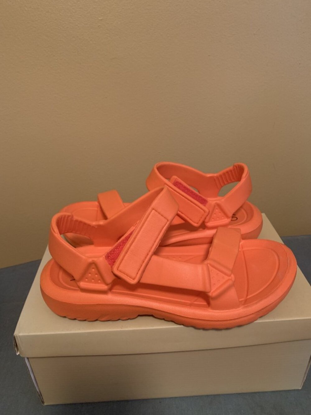 YOKI SHOES